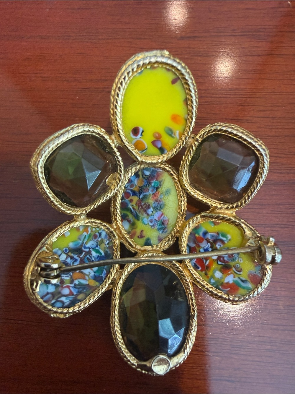 Vintage Brooch Millefiori and Olive Green Glass Cluster - Picture 2 of 5